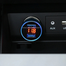 Зарядка в прикуриватель для автомобиля 2*USB TDS TS-CAU69