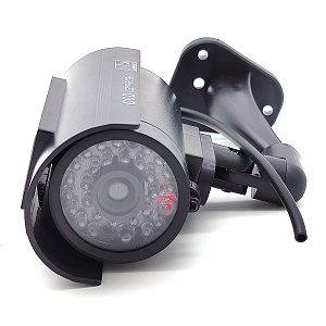 Муляж камеры видеонаблюдения с солнечной панелью со светодиодом Орбита OT-VNP20