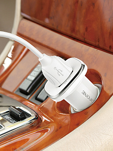 BOROFONE BZ12A Белый ЗУ авто USB (QC3.0, 3000mA)