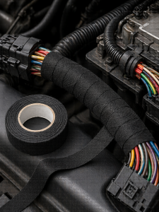 Изолента для проводов и автомобильной проводки 19мм 15метров 3шт Помощник PM-INR16