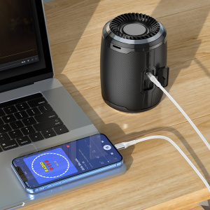 HOCO UPA22 Белый кабель аудио (штекер Lightning - штекер Джек 3,5мм) 1м