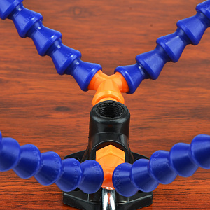 Третья рука для пайки с лупой 4 руки Помощник PM-INP23